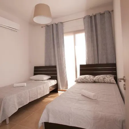 Dafni, 20 Feriehus Paralimni